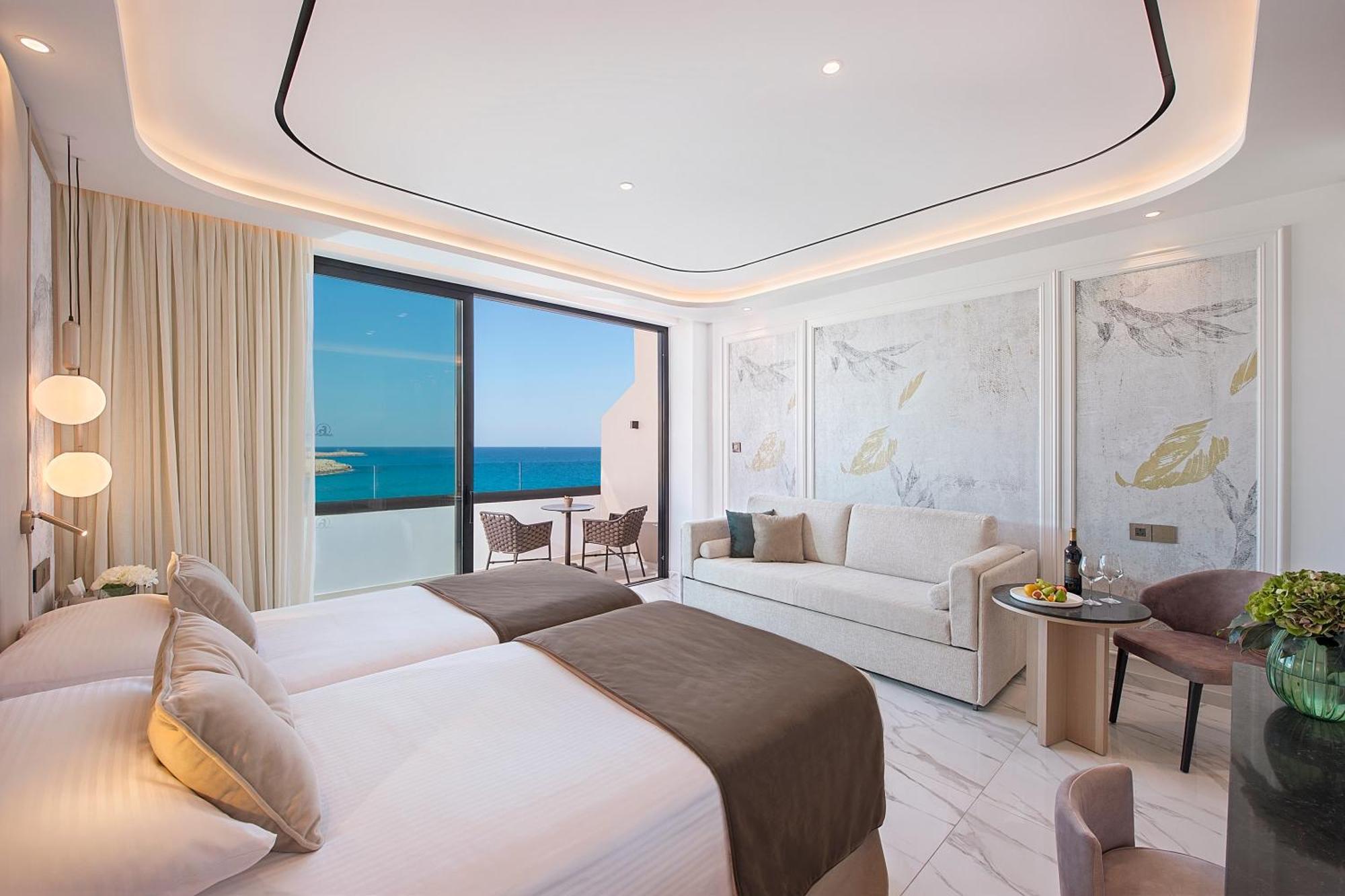 Camera Premium con Vista Mare (2-3 Adulti)